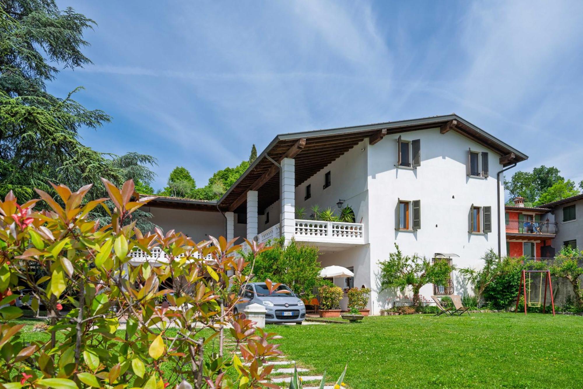 San Carlo Appartamenti Vacanze Soiano Del Lago Dış mekan fotoğraf