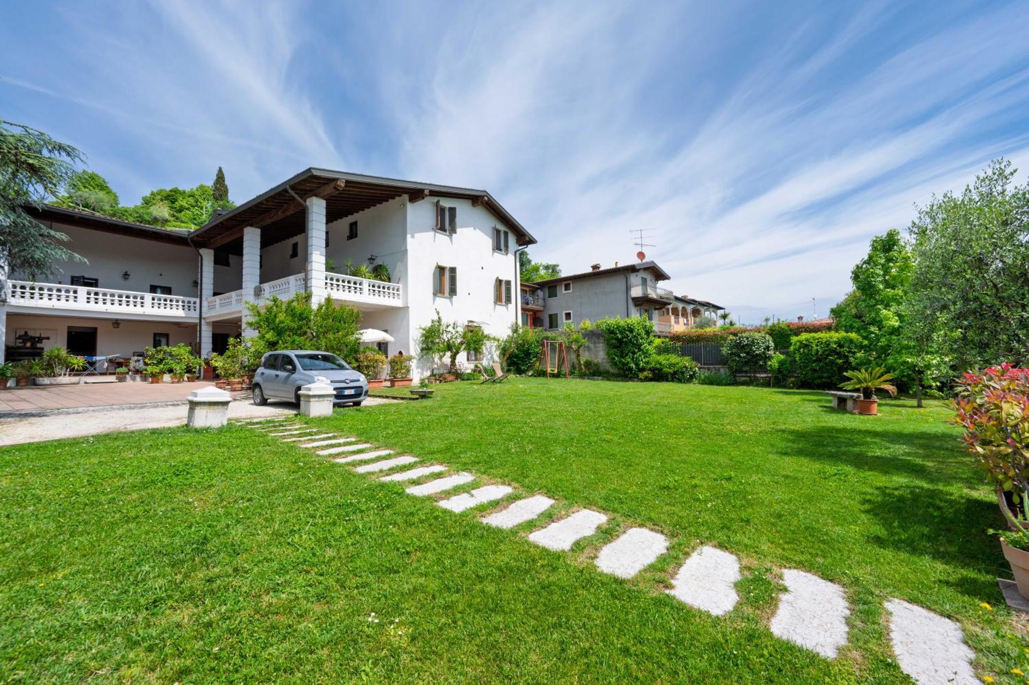 San Carlo Appartamenti Vacanze Soiano Del Lago Dış mekan fotoğraf
